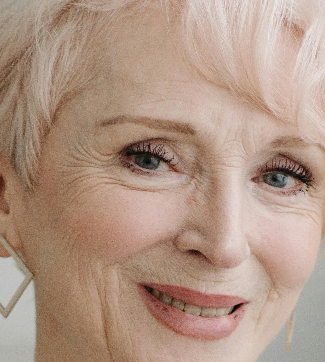 phone psychic reading with Lisa