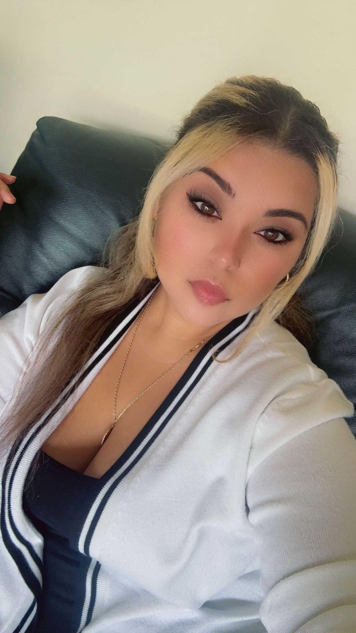 phone psychic reading with Tiffany